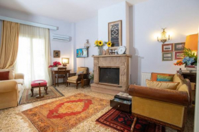 Marina's Bright Getaway - Nafplio Center House